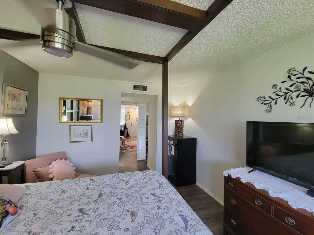 4720 Locust Street NE St Petersburg FL 33703