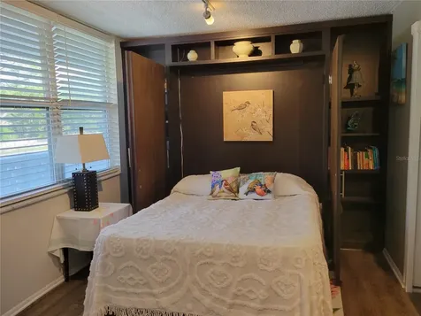 4720 Locust Street NE St Petersburg FL 33703