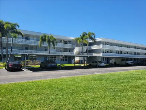 4720 Locust Street NE St Petersburg FL 33703