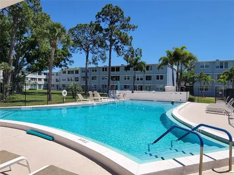 4720 Locust Street NE St Petersburg FL 33703