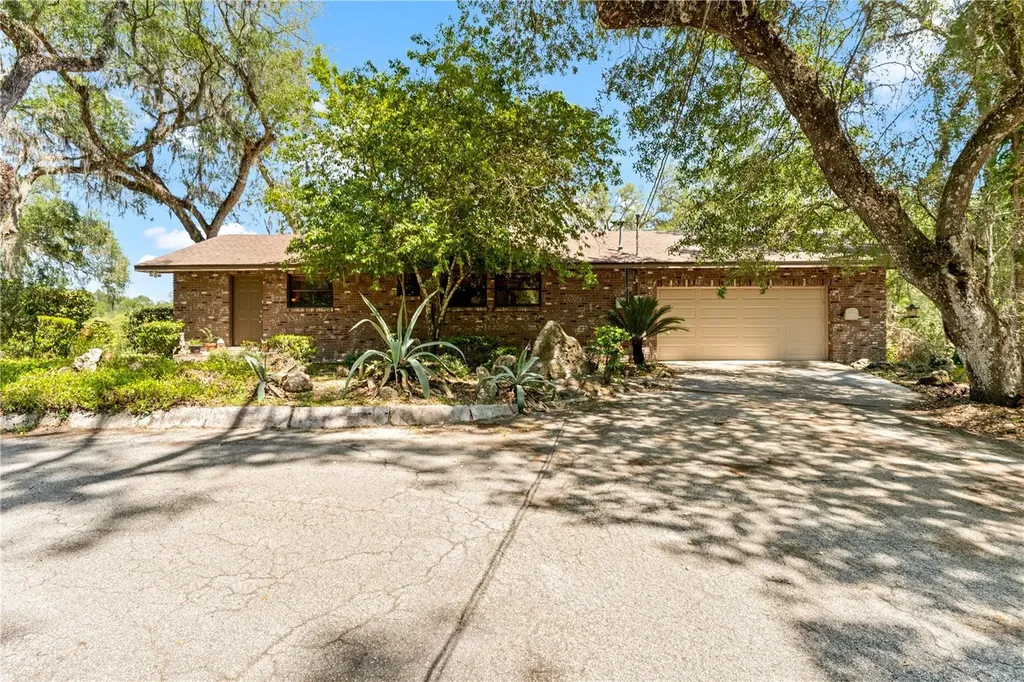 3166 Turtle Street Dade City FL 33523