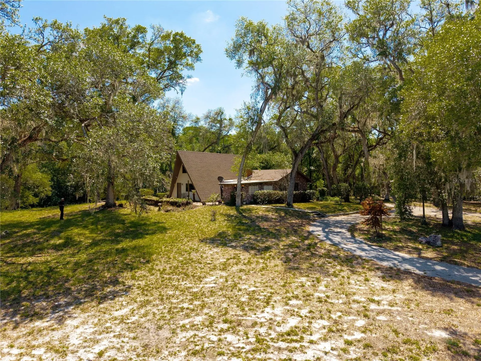 3166 Turtle Street Dade City FL 33523