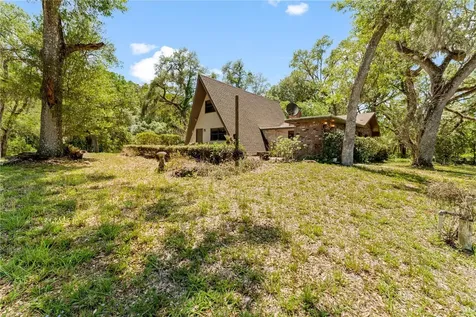 3166 Turtle Street Dade City FL 33523