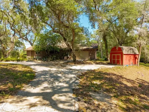 3166 Turtle Street Dade City FL 33523