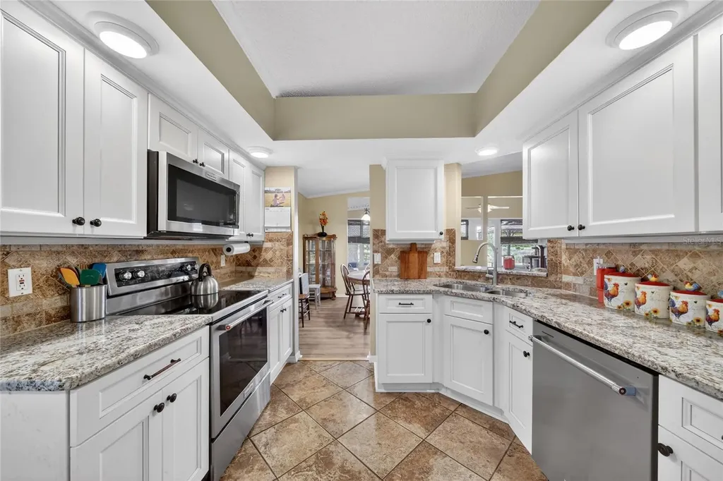 5069 El Destino Drive Leesburg FL 34748