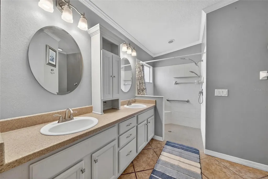 5069 El Destino Drive Leesburg FL 34748