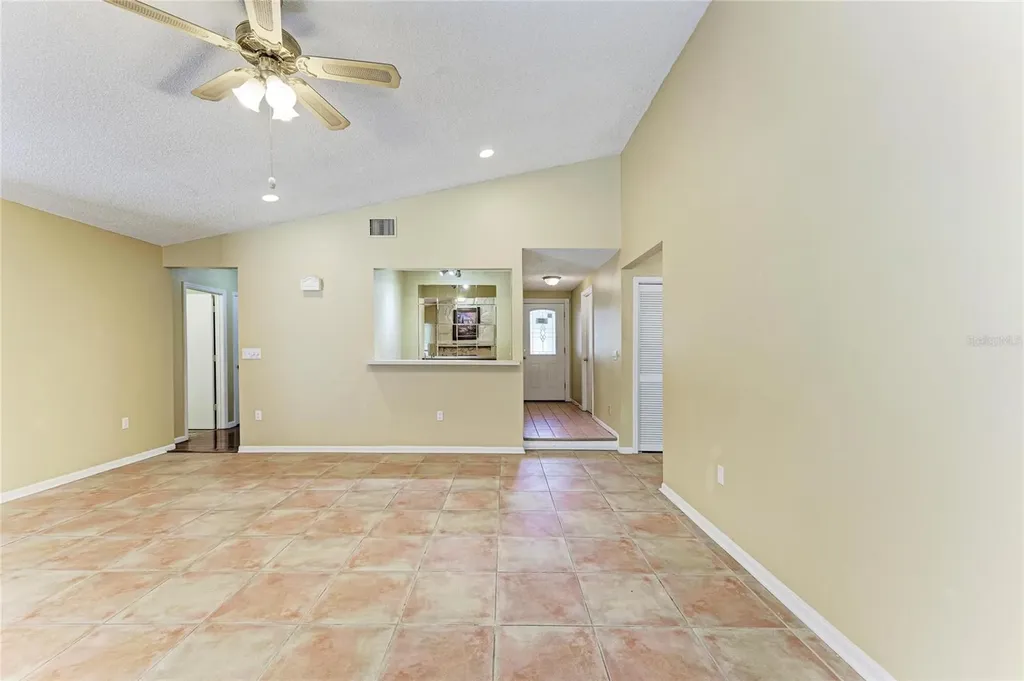 903 Plum Tree Lane Sarasota FL 34243