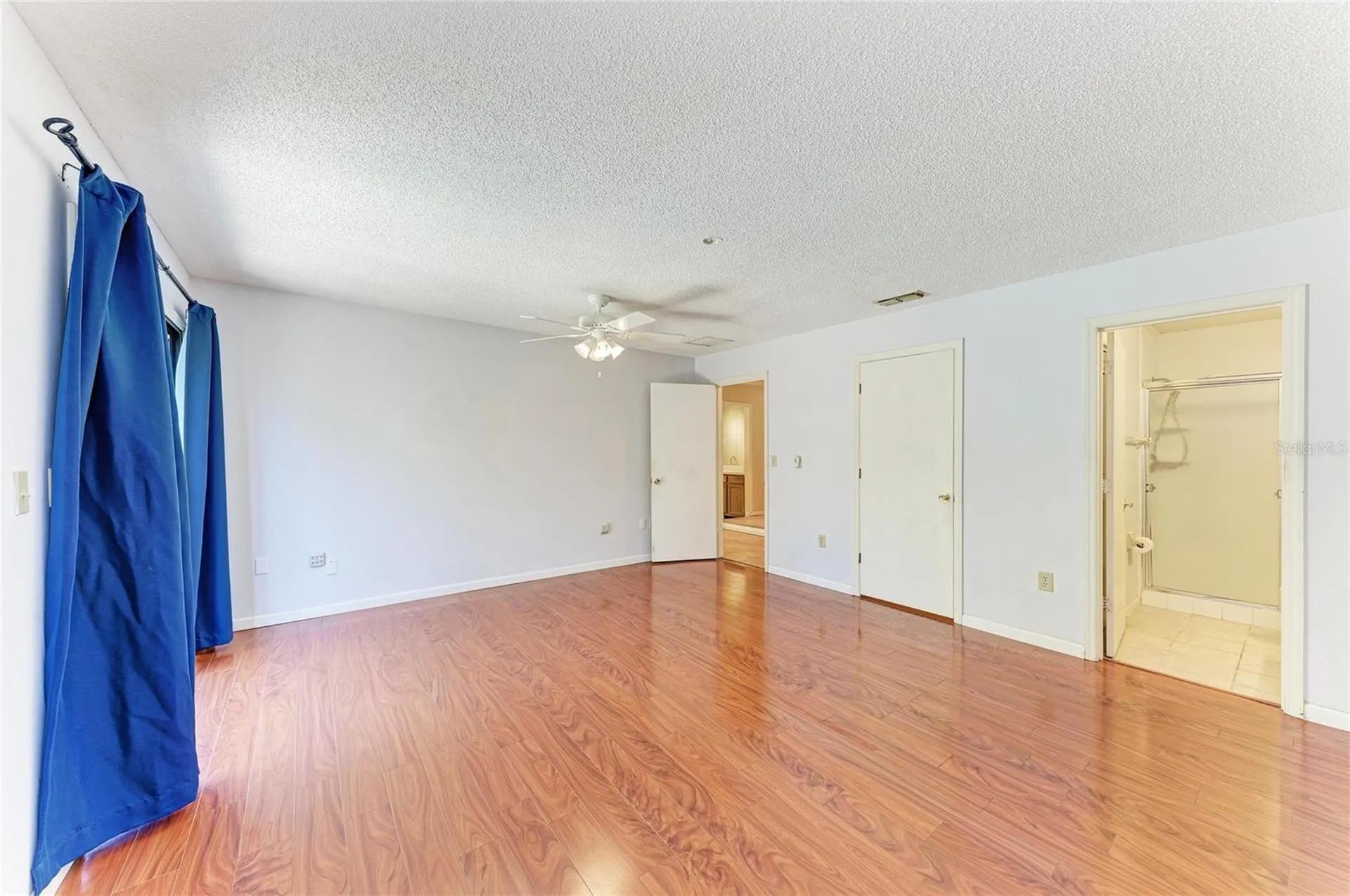 903 Plum Tree Lane Sarasota FL 34243