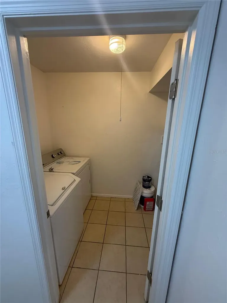 507 NW 39th Road Gainesville FL 32607