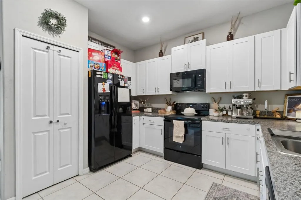 3633 Bellmeade Court Wesley Chapel FL 33543