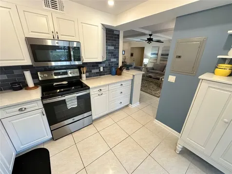 4572 Red Maple Road Bradenton FL 34210