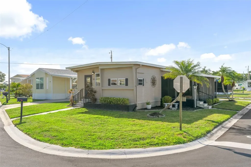 2900 8th Avenue W Palmetto FL 34221