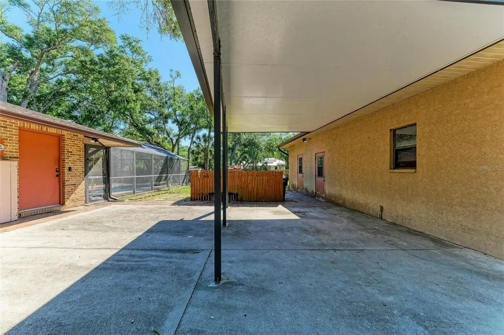 4328 Lost Forest Lane Sarasota FL 34235