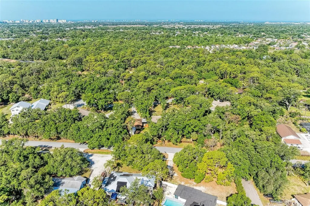 4328 Lost Forest Lane Sarasota FL 34235