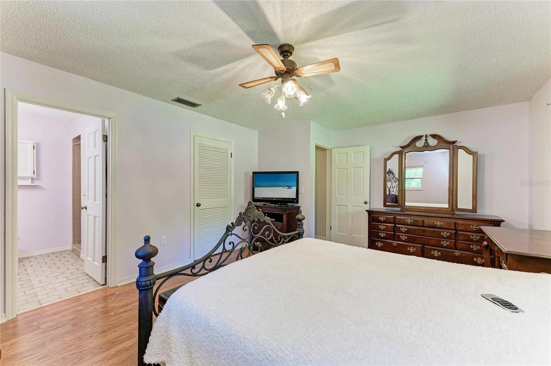 4328 Lost Forest Lane Sarasota FL 34235