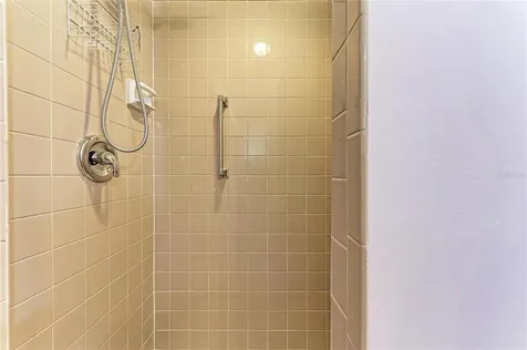 4328 Lost Forest Lane Sarasota FL 34235