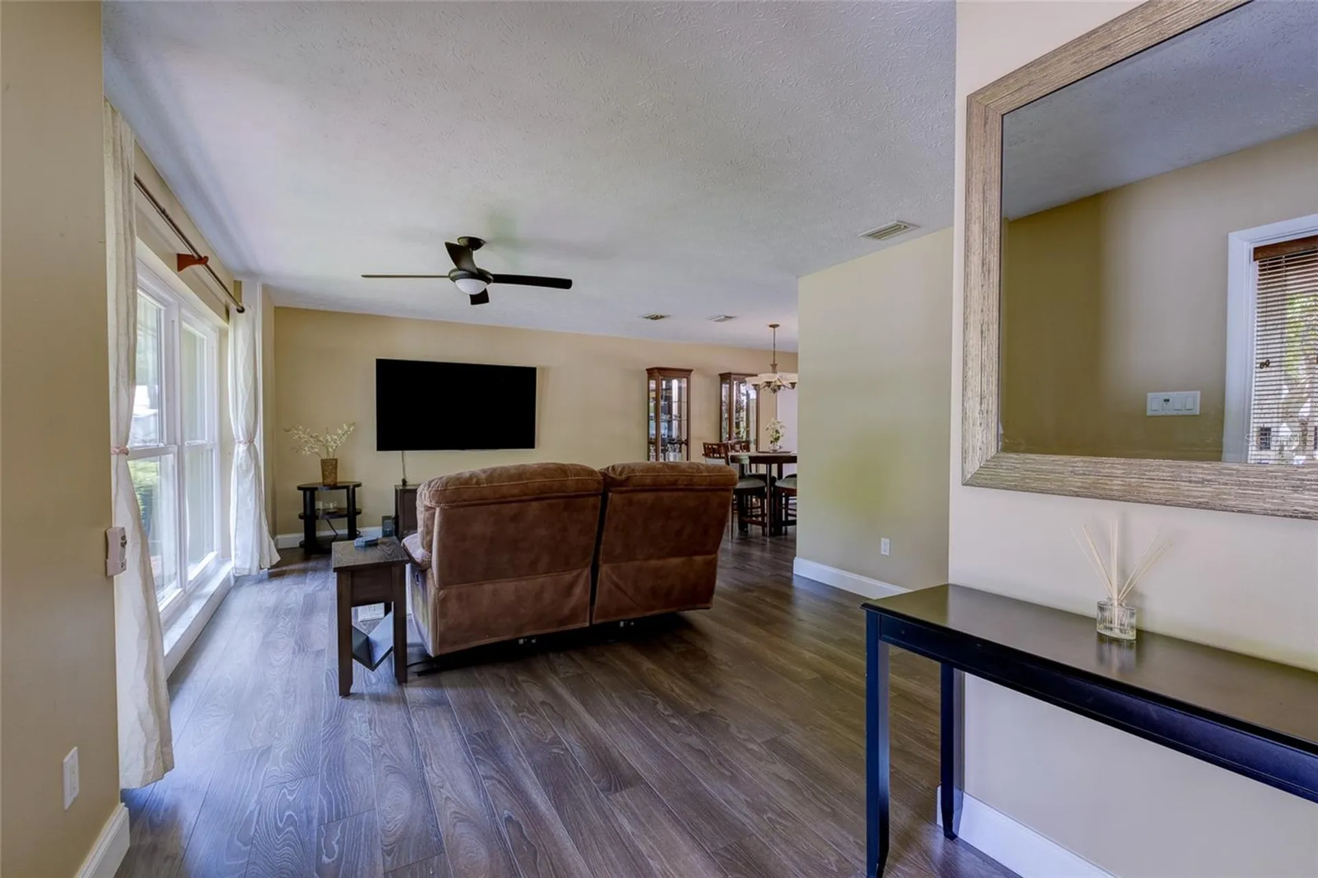 3210 Tarabrook Drive Tampa FL 33618