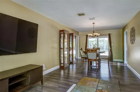 3210 Tarabrook Drive Tampa FL 33618