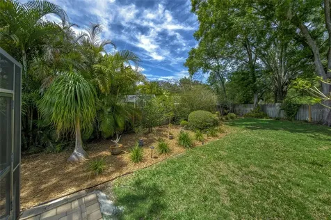 3210 Tarabrook Drive Tampa FL 33618