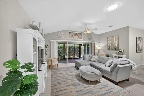 481 Island House Path The Villages FL 32163
