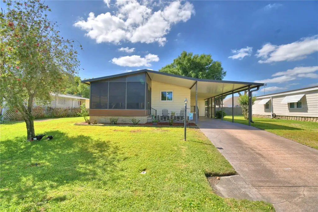 447 Village Circle SW Winter Haven FL 33880