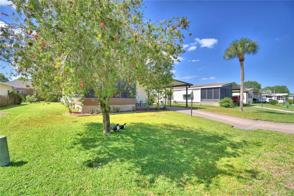 447 Village Circle SW Winter Haven FL 33880