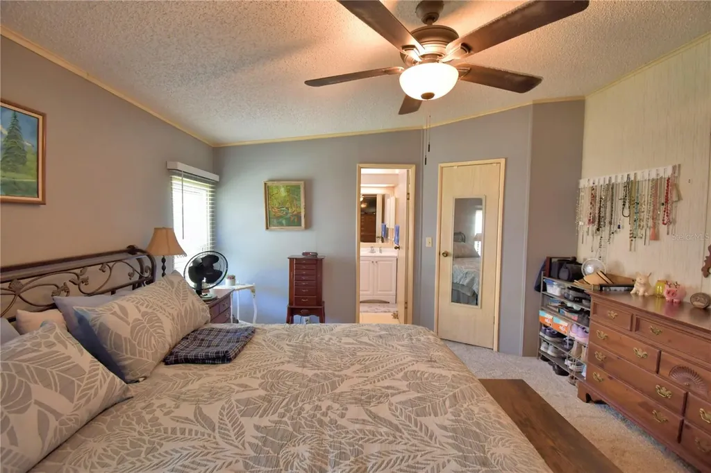 447 Village Circle SW Winter Haven FL 33880