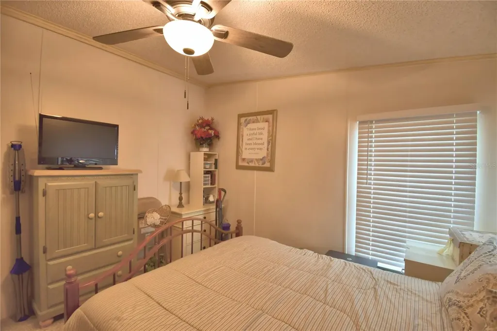 447 Village Circle SW Winter Haven FL 33880