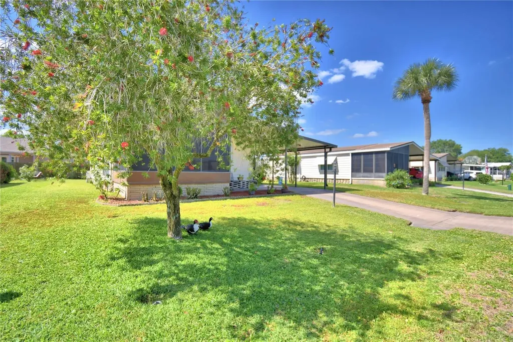 447 Village Circle SW Winter Haven FL 33880