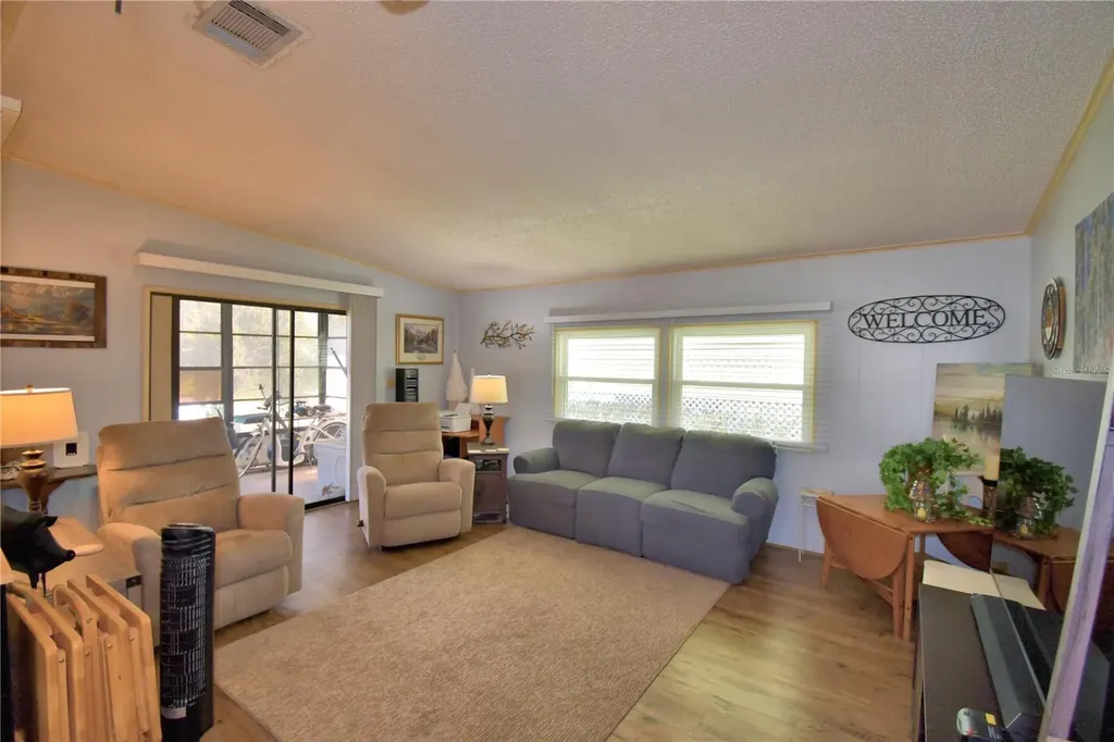 447 Village Circle SW Winter Haven FL 33880