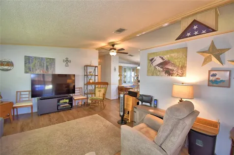 447 Village Circle SW Winter Haven FL 33880