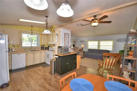 447 Village Circle SW Winter Haven FL 33880