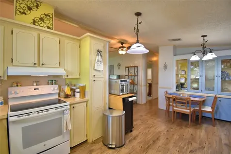 447 Village Circle SW Winter Haven FL 33880