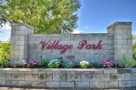 447 Village Circle SW Winter Haven FL 33880