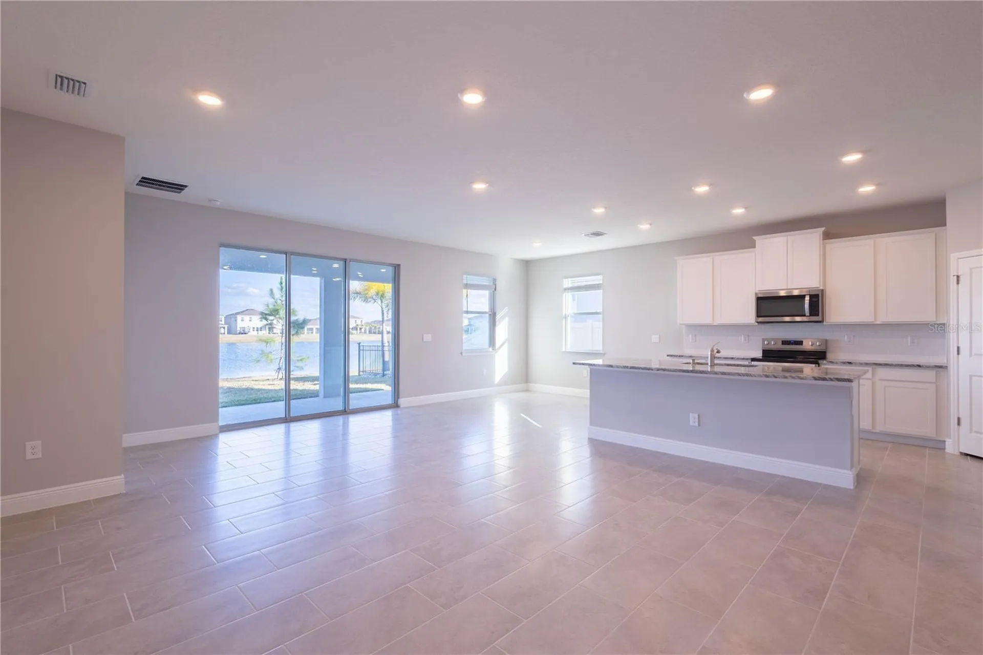 345 Mangrove Manor Drive Apollo Beach FL 33572