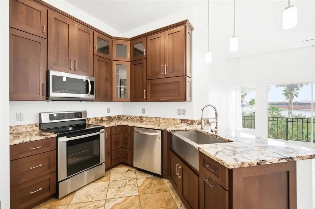 746 Coral Reef Drive Tampa FL 33602