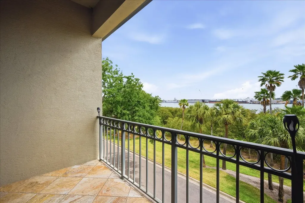 746 Coral Reef Drive Tampa FL 33602