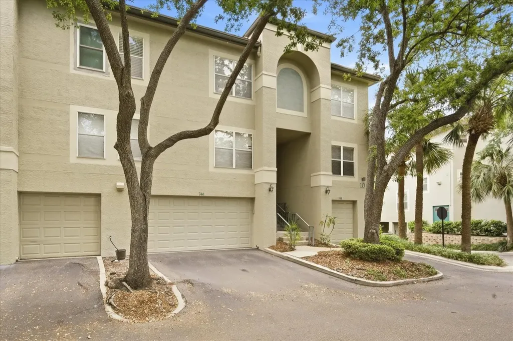 746 Coral Reef Drive Tampa FL 33602