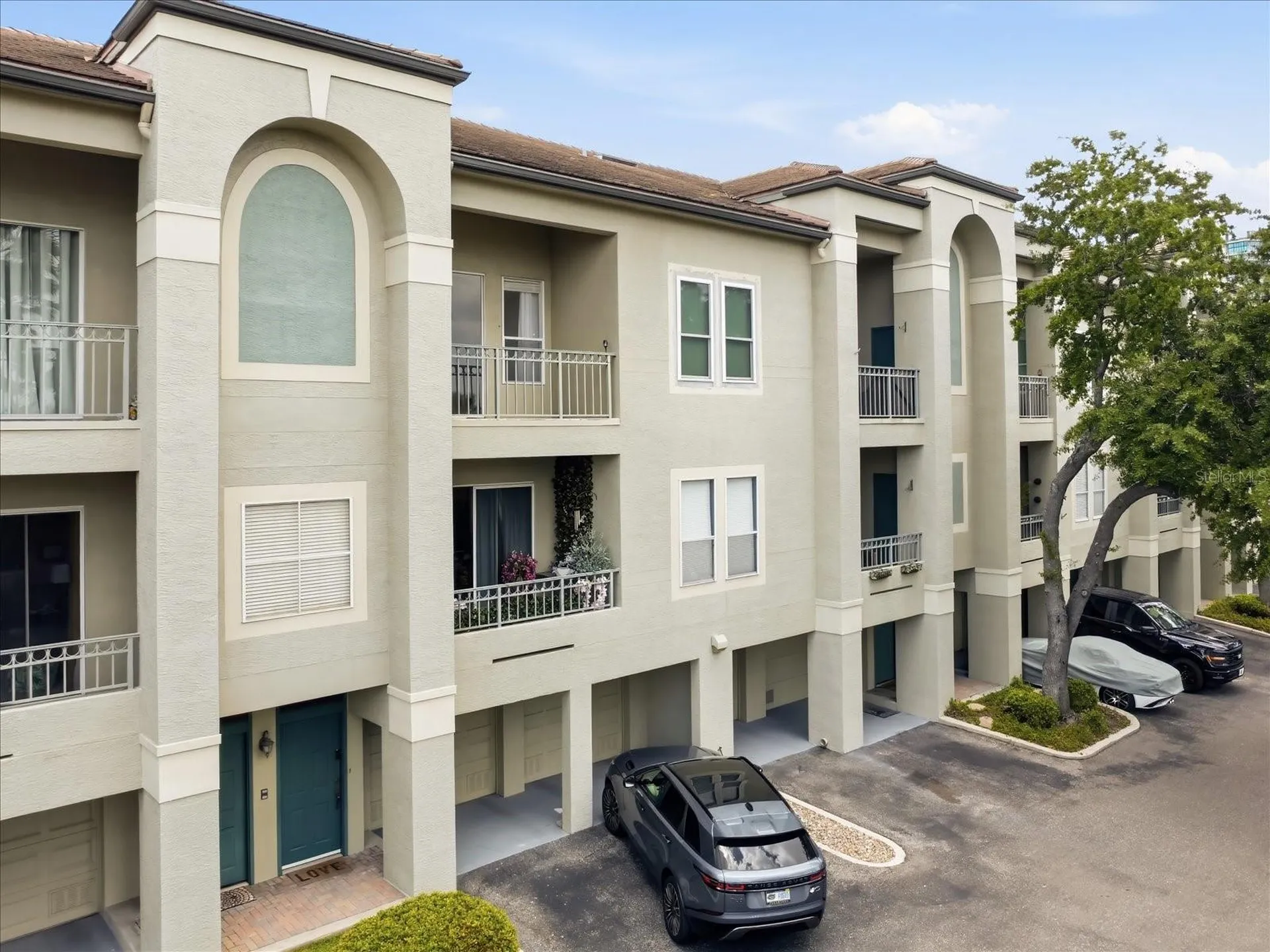 746 Coral Reef Drive Tampa FL 33602