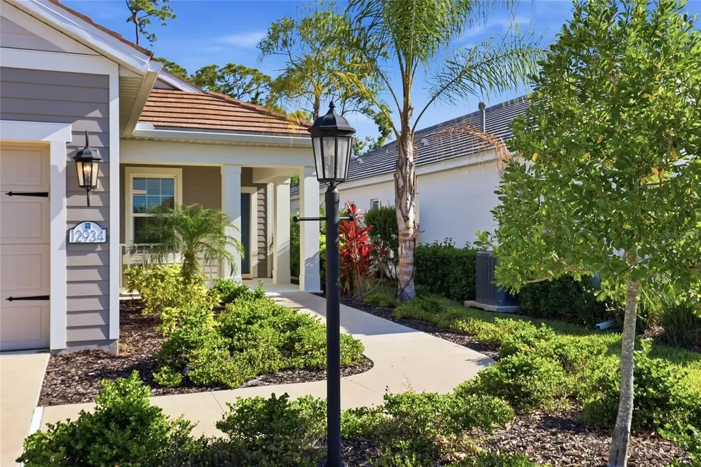 12934 True Blue Circle Bradenton FL 34211
