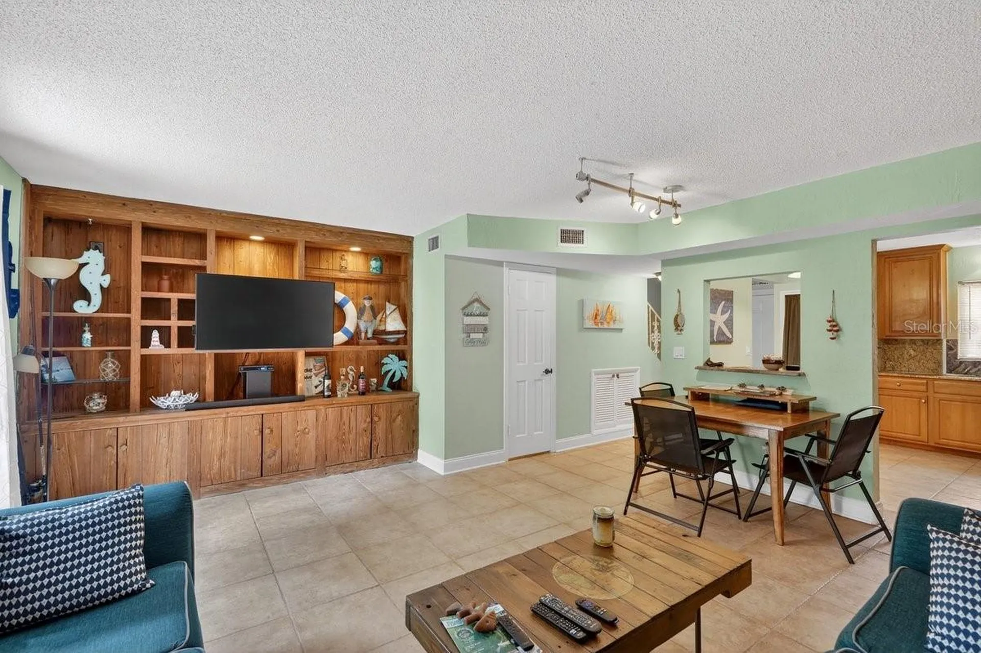 128 Mitchell Place Daytona Beach FL 32118