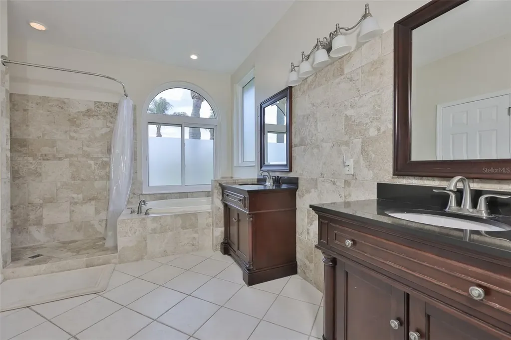 13016 Prestwick Drive Riverview FL 33579