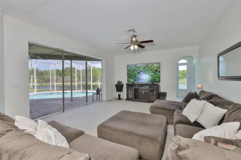 13016 Prestwick Drive Riverview FL 33579