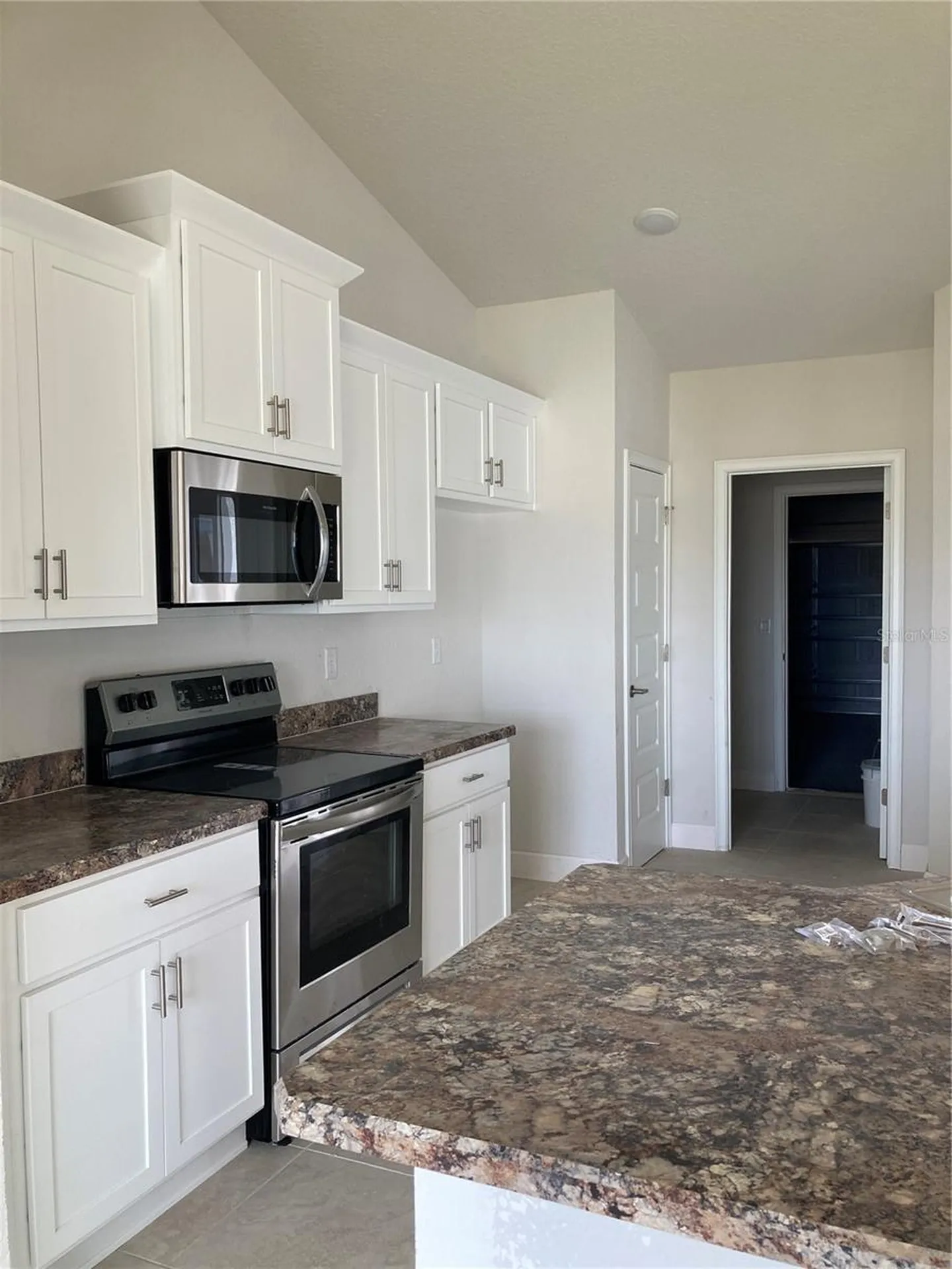 12609 NE 48th Street Oxford FL 34484