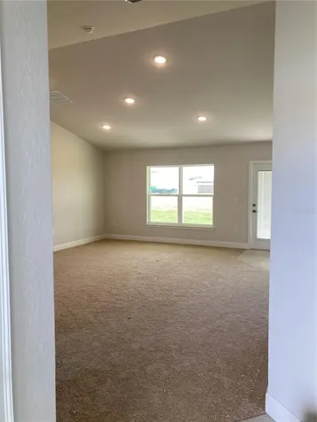 12609 NE 48th Street Oxford FL 34484