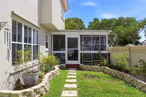 3135 Sunset Circle Margate FL 33063