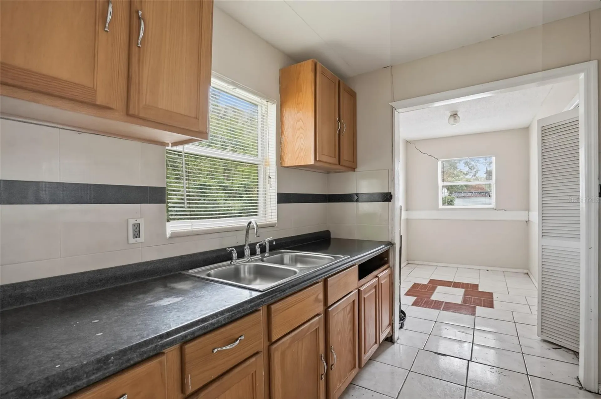 4811 E Clifton Street Tampa FL 33610