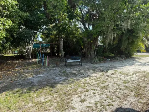 397 Miramar Road Fort Myers FL 33905