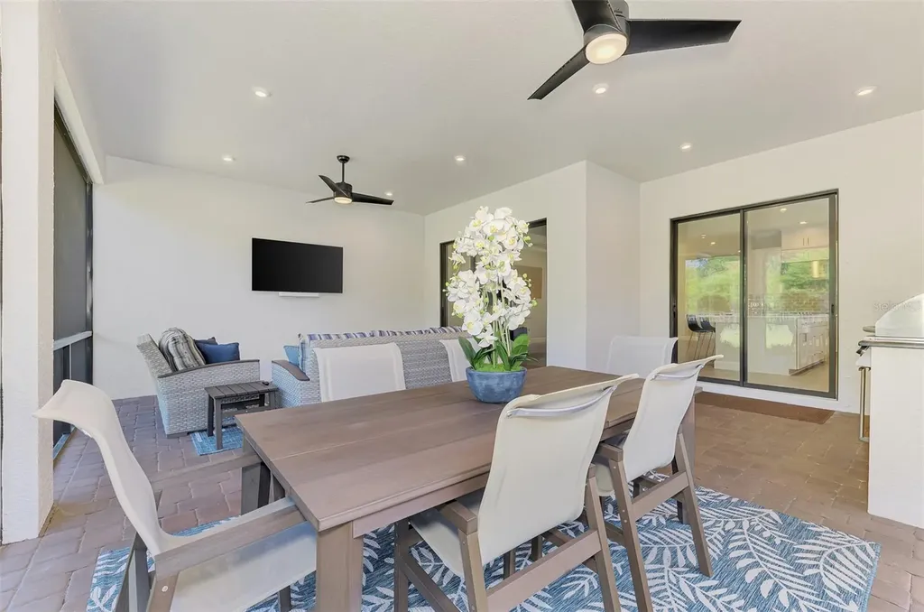 5313 Trails Bend Court Sarasota FL 34238