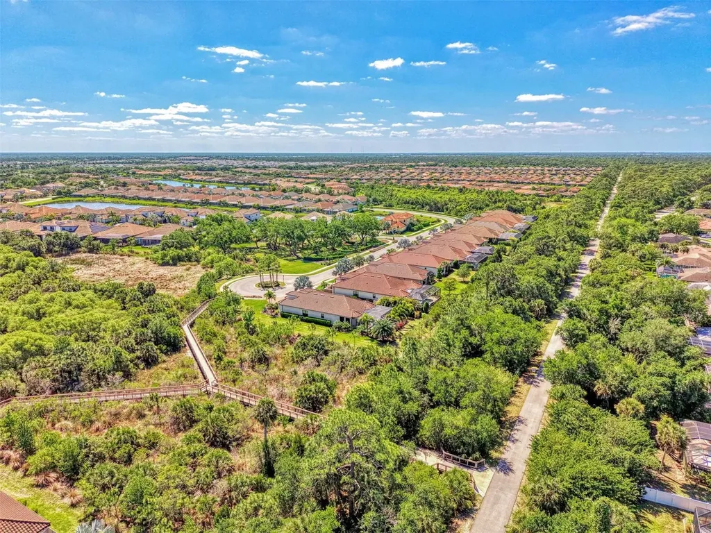 5313 Trails Bend Court Sarasota FL 34238